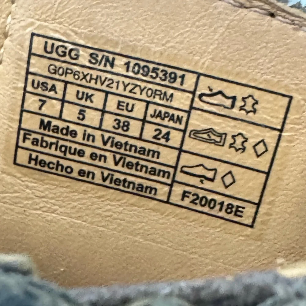 Ugg Valencia Brown Suede Peep Toe Bootie Sandal Size 7